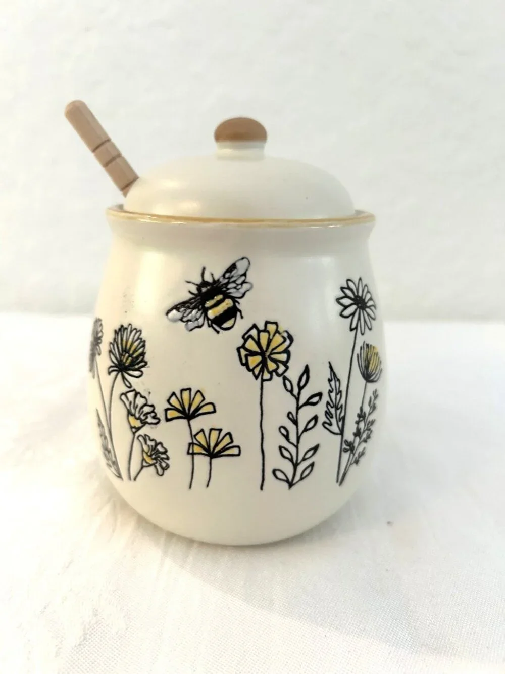 Bumble Bee Ceramic Honey Pot W/Stirrer